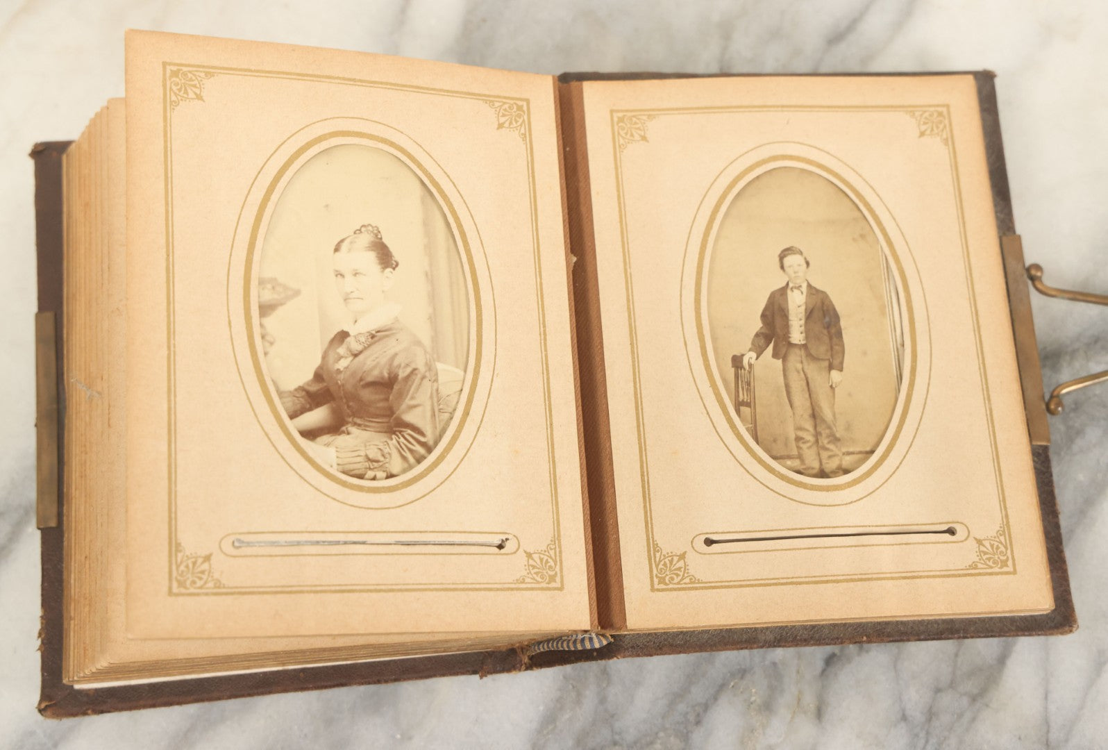 Lot 159 - Antique Victorian Photo Album With 25 Carte De Visite C.D.V. Photographs Including Young Girl On First Communion, Man In Top Hat, Note Spine Covering Loose