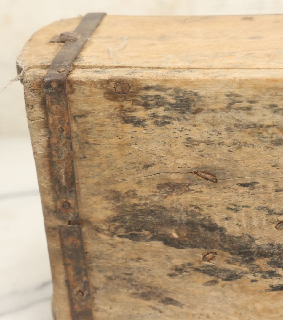 Lot 015 - Antique Wooden Double Brick "666" Mold Form 