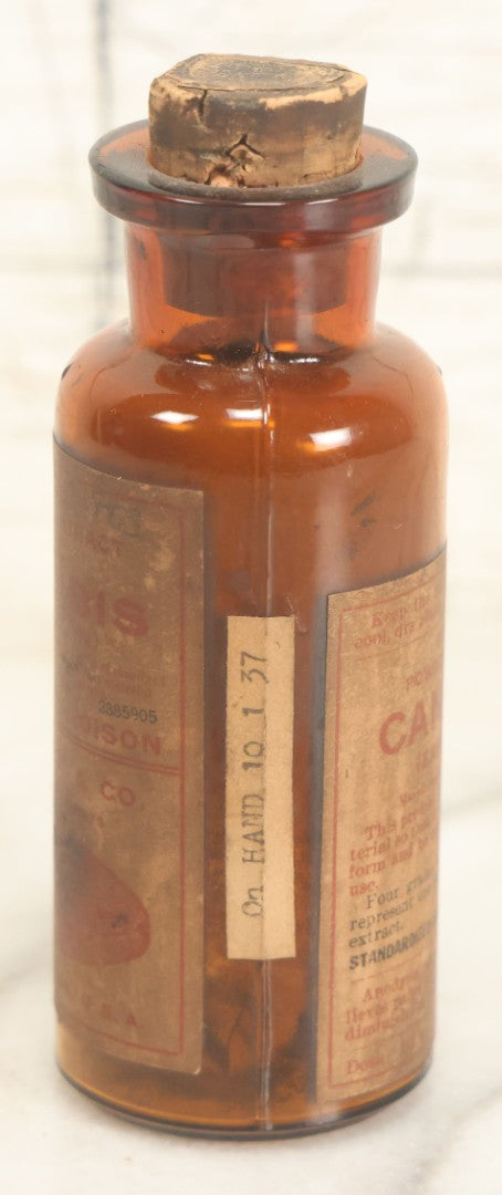 Lot 020 - Antique Cannabis East Indian Powdered Extract No. 16 Pharmacy Bottle, Parke, Davis, & Co. Manufacturing Chemists, Detroit, Michigan, Manufactured 1919