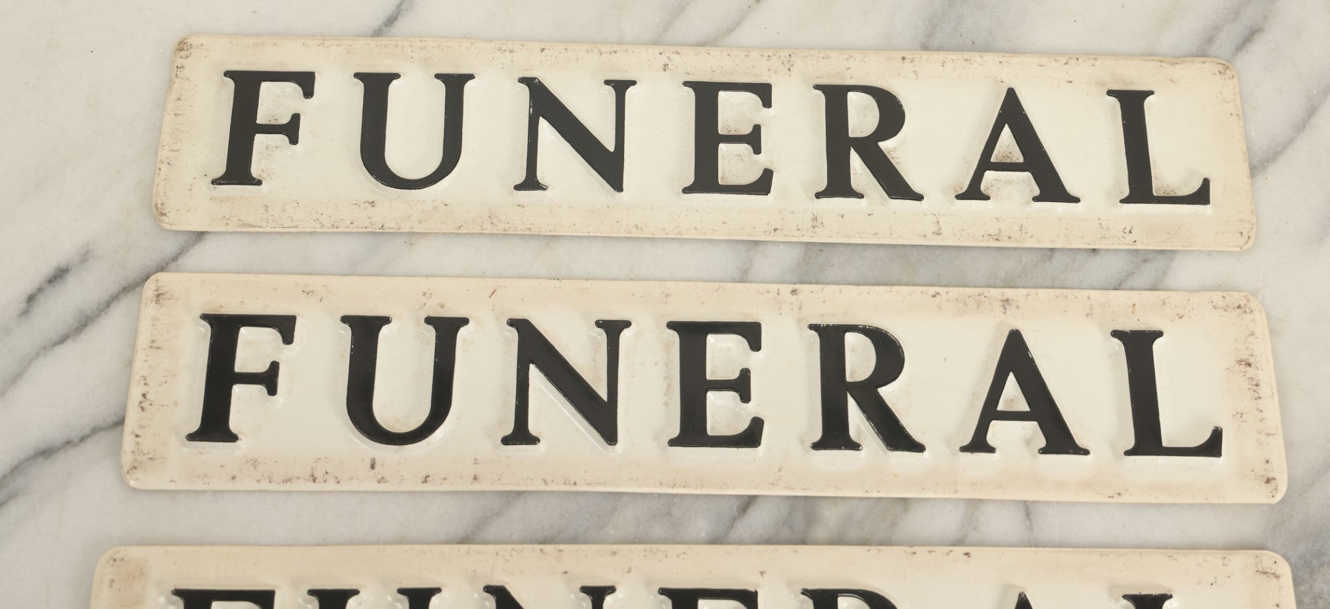 Lot 045 - Grouping Of Four Vintage Plastic Funeral Home Procession Automobile Car Magnets