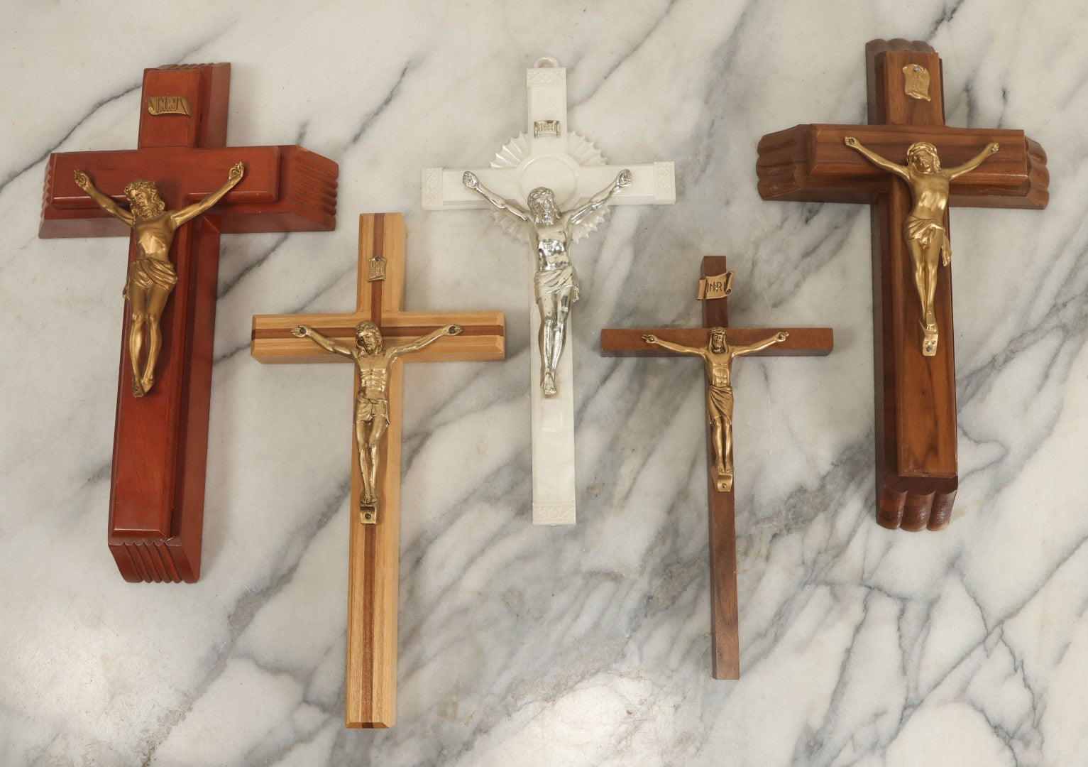 Lot 062 - Grouping Of Five Assorted Wood And Plastic Crucifixes Including Two Last Rites Crucifixes With Contents
