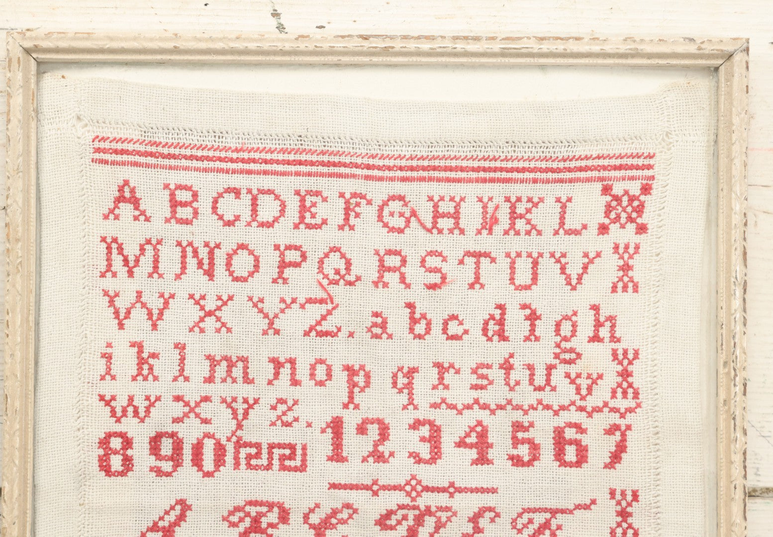 Lot 084 - Antique Needlework Sampler Dated 1901 With M.T. Initials, Red Thread On White, In Frame