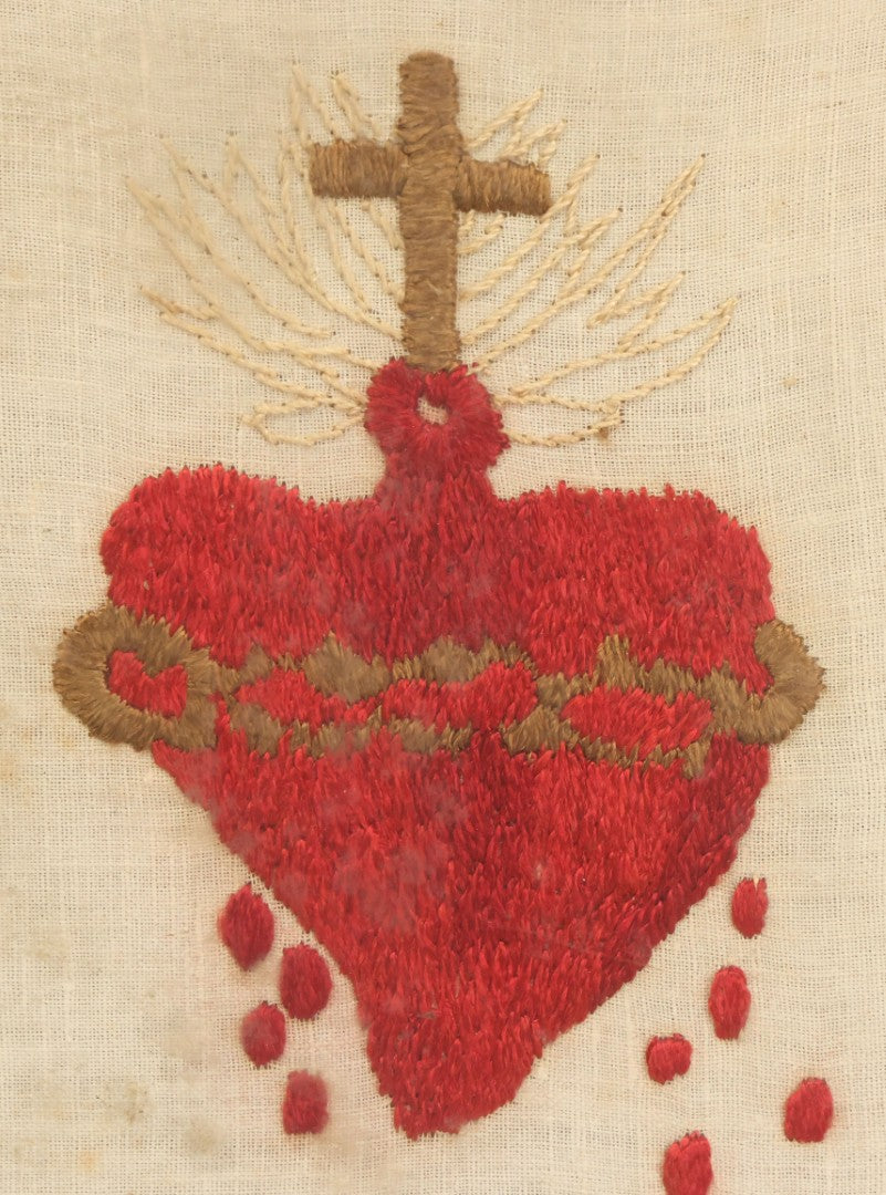 Lot 085 - Antique Embroidered Sacred Heart Religious Decor In Frame