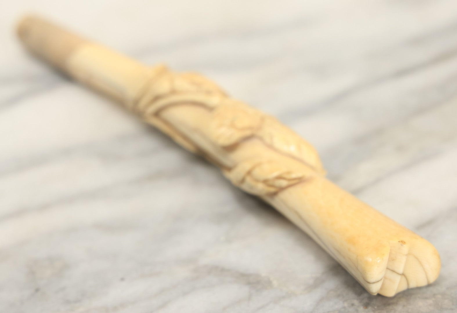 Lot 104 - Antique Carved Bone Floral Design Parasol Umbrella Cane Handle
