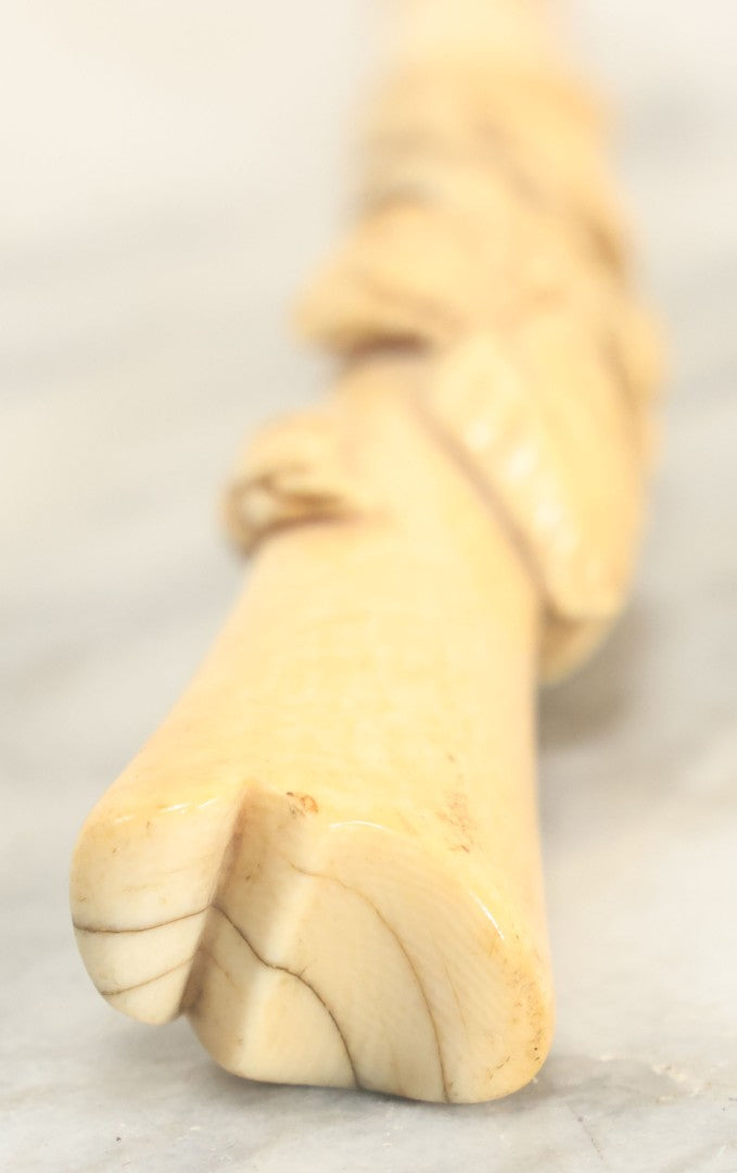 Lot 104 - Antique Carved Bone Floral Design Parasol Umbrella Cane Handle