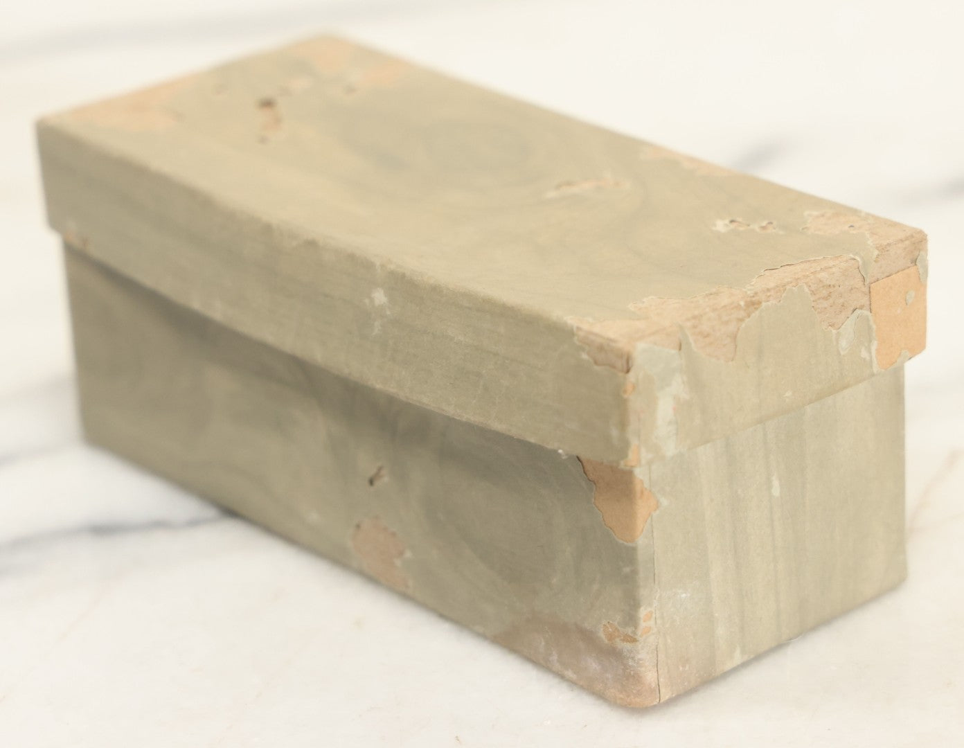 Lot 107 - Vintage Plastic Advertising Shoe In Box For Roblee Shoes, Salesman's Sample Novelty