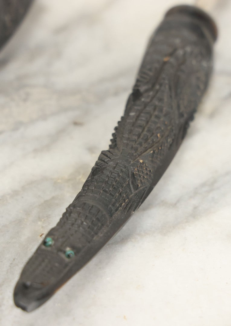 Lot 110 - Grouping Of Five Mixed Carving Utensils Including Carved Alligator Handles