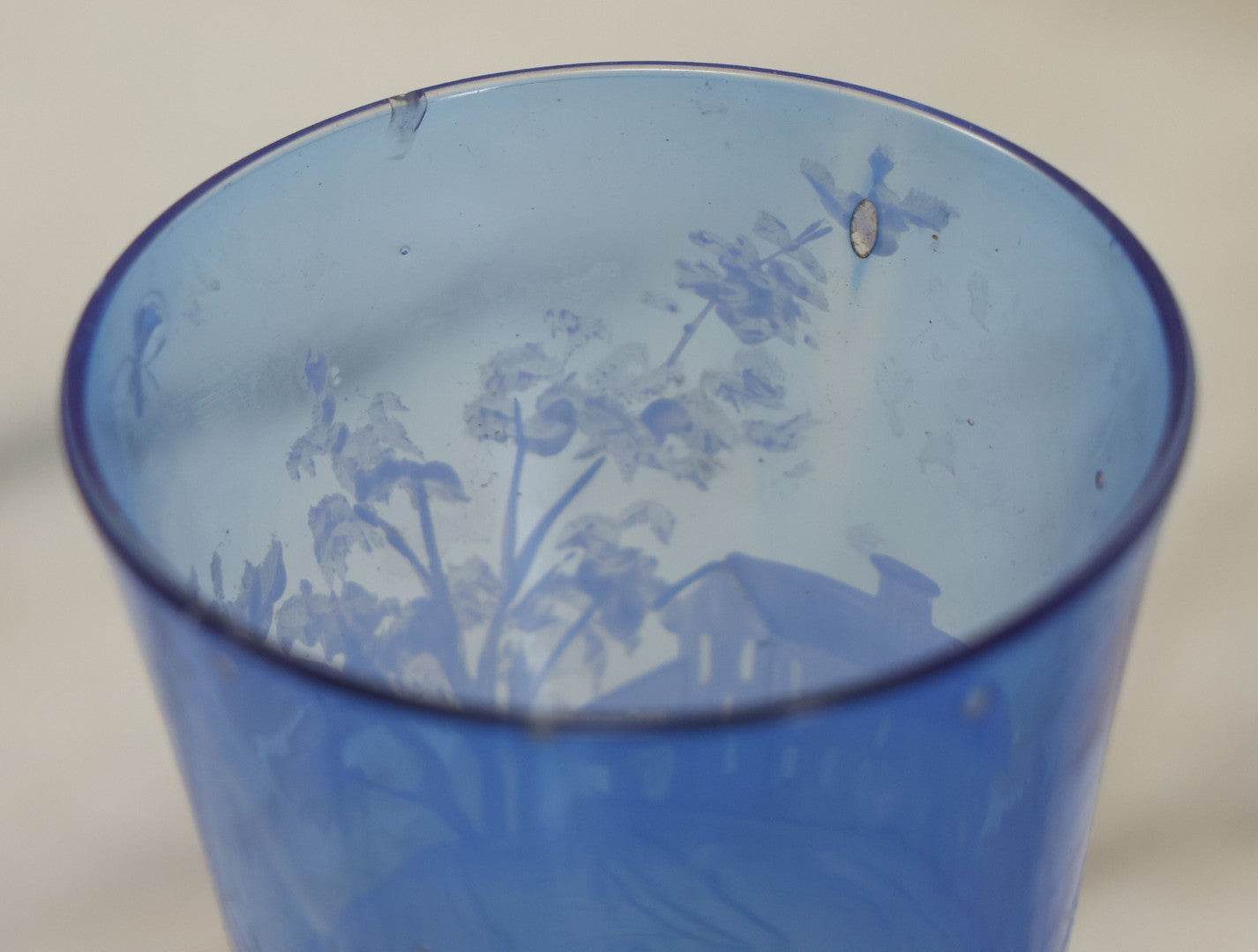 Lot 127 - Antique Mary Gregory Style Painted Blue Glass Drinking Cup, Souvenir Of Haverhill, Massachusetts, Birthplace Of John Greenleaf Whittier