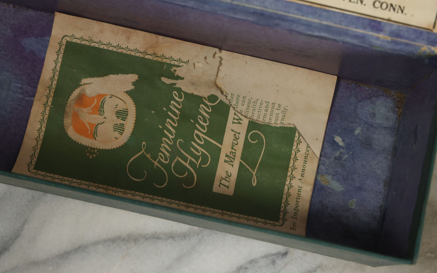 Lot 003 - Antique Medical Device, The Marvel "Whirling" Spray, Cleansing Douche, In Box, Manufactured By The Marvel Co., New Haven, Connecticut, With Original Booklet