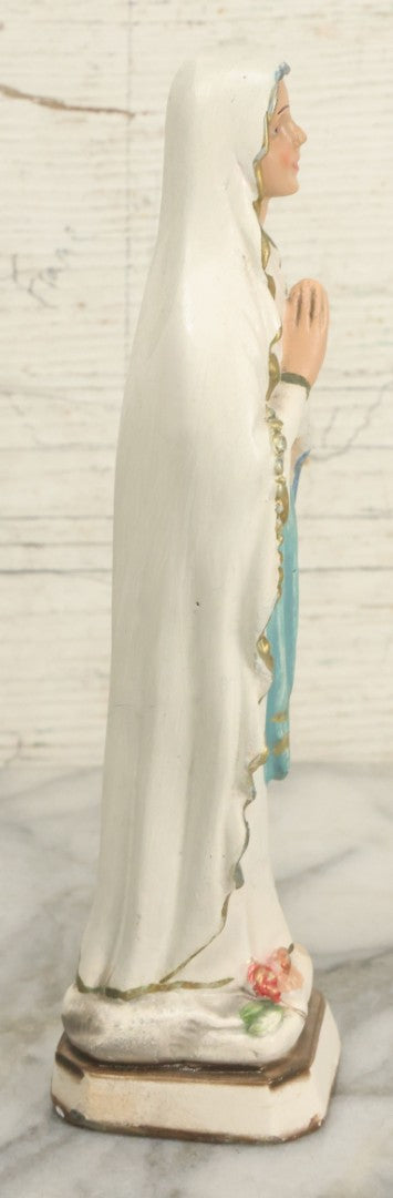 Lot 011 - Vintage Chalkware Praying Virgin Mary Statue