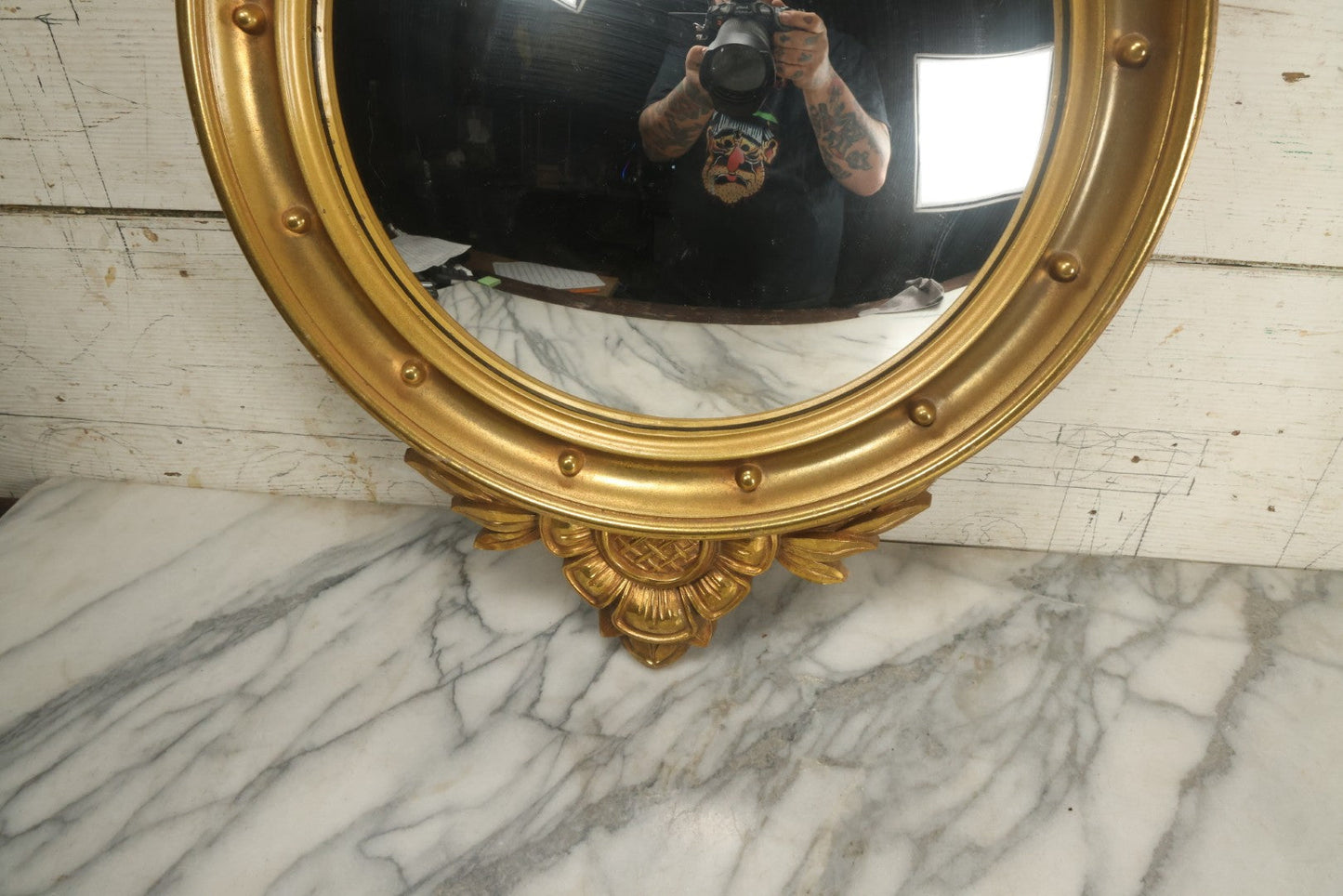 Lot 025 - Vintage Syroco Eagle Convex Mirror Wall Hanger, By Syroco Inc., No. 4010, Copyright 1960