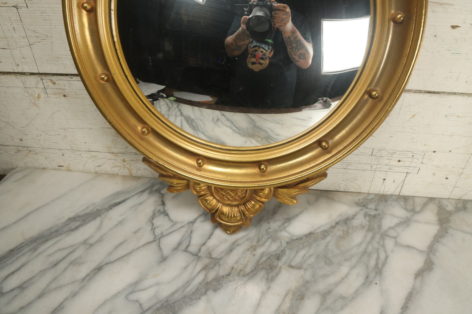 Lot 025 - Vintage Syroco Eagle Convex Mirror Wall Hanger, By Syroco Inc., No. 4010, Copyright 1960