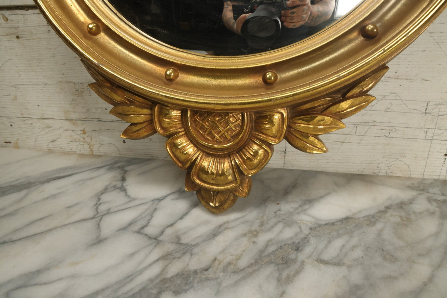 Lot 025 - Vintage Syroco Eagle Convex Mirror Wall Hanger, By Syroco Inc., No. 4010, Copyright 1960