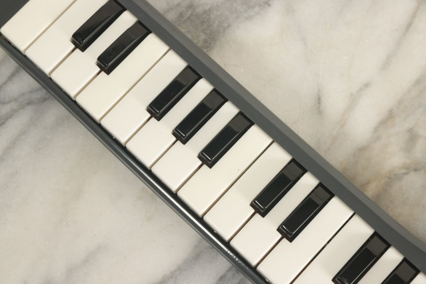 Lot 026 - Vintage Hohner Melodica Piano 26 Instrument In Original Case, Made In Germany, Working Condition
