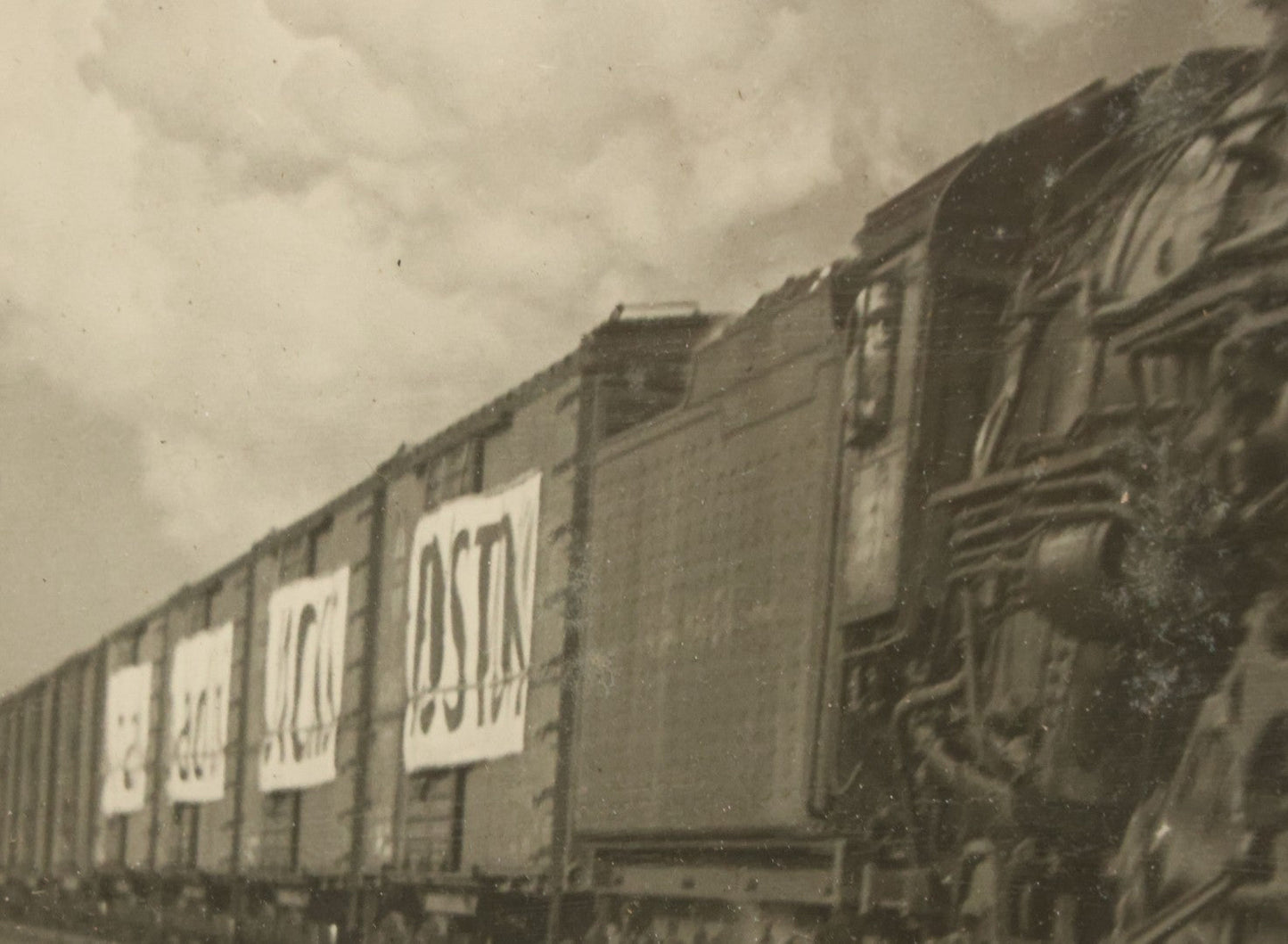Lot 035 - Vintage Framed Glossy Photograph Of A Railroad Locomotive Train Alongside Power Lines, Circa 1920, In Frame