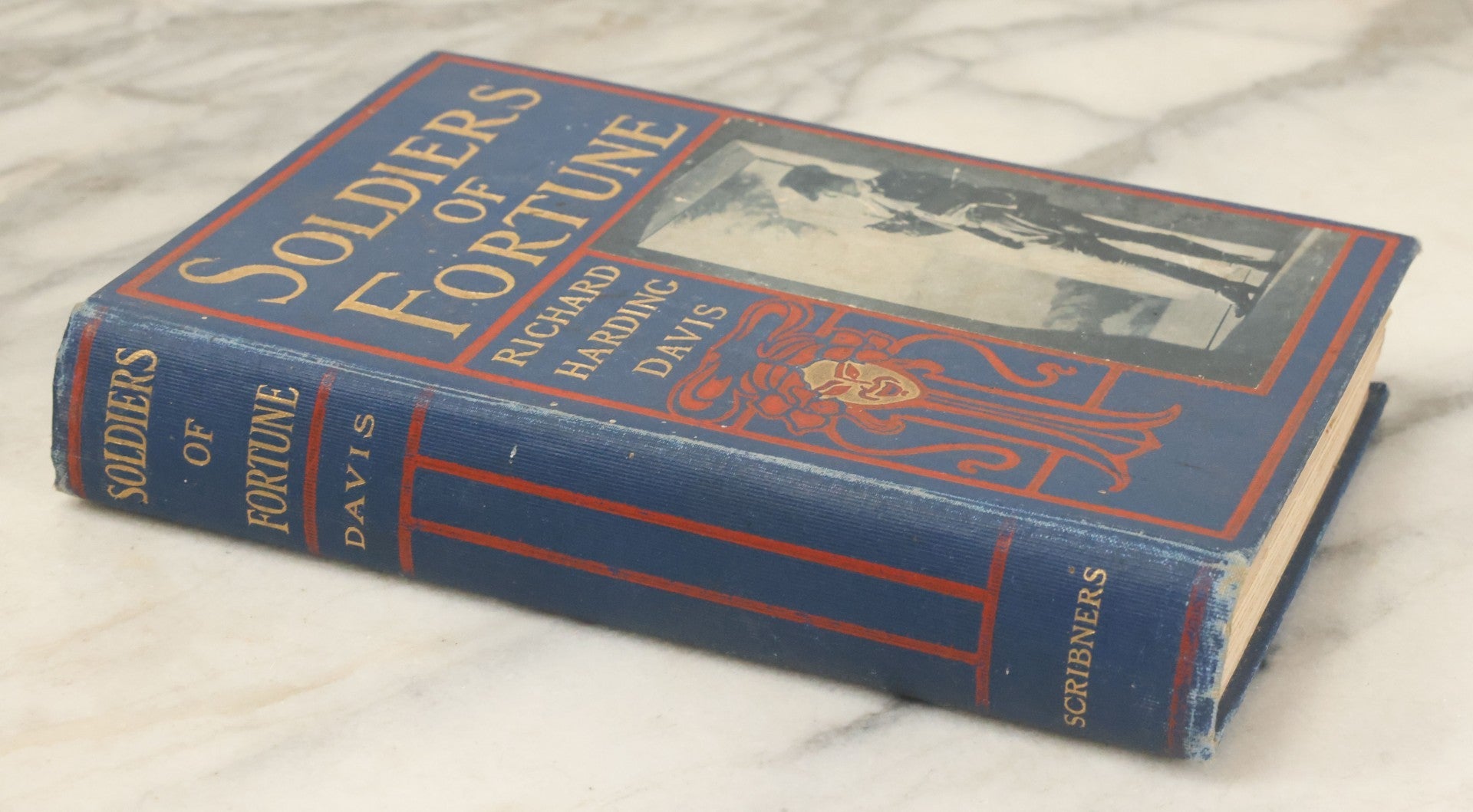 Lot 052 - "Soldiers Of Fortune", Antique Novel By Richard Harding Davis, Play-Goers Edition, Published After The Dramatisation By Augustus Thomas, Illustrated With Photographs Of The Play, Charles Scribner's Sons, Publishers, New York, 1902