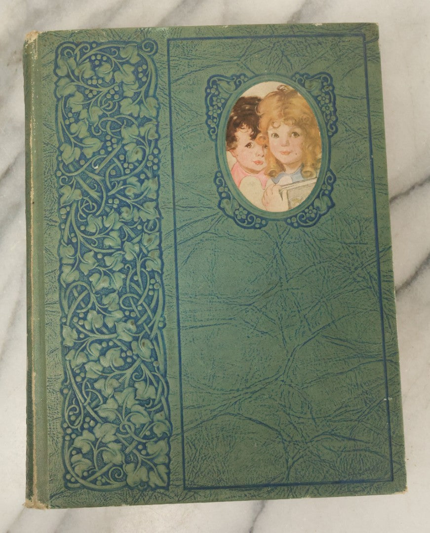 Lot 056 - "The Child Builder, Contributions On The Education Of The Young Child", Vintage Children's Education Book With An Introduction By Patty Smith Hill, Illustrated, Copyright 1931