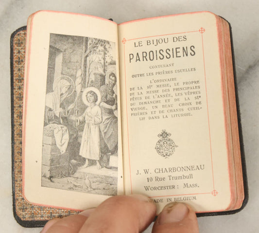 Lot 057 - "Le Bijou Des Paroissiens" (The Parishioners Jewel) Miniature Vintage Religious Book With Folio