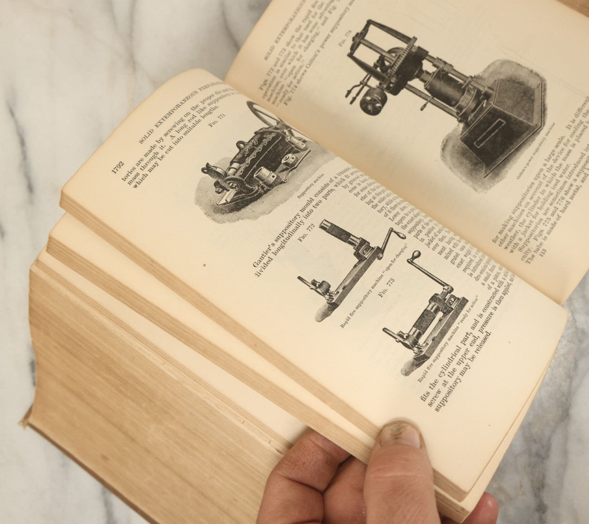 Lot 126 - "The Practice Of Pharmacy, A Treatise" Antique Book By Joseph P. Remington, Sixth Edition, With Over 800 Illustrations, J.B. Lippincott Company, Publishers, Philadelphia & London, 1917