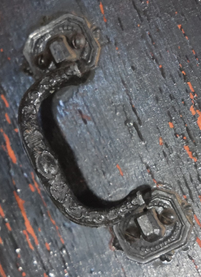 Antique Odd Fellows I.O.O.F. Ceremonial Coffin, Black Painted Wood With Iron Handles, Painted Three Links Motif