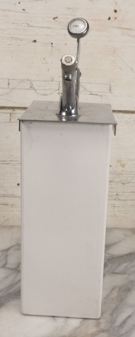 Lot 043 - Vintage Soda Fountain Ice Cream Shop Porcelain Syrup Vessel With Chocolate Pump, A In Diamond Hallmark On Bottom, Marked 500 U.A., Pump Patent No. 2513175