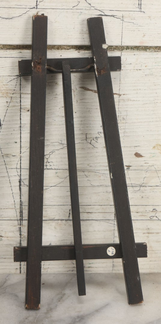 Lot 128 - Antique Black Painted Wood Photo Display Easel With Etched White Designs And Metal Adornments