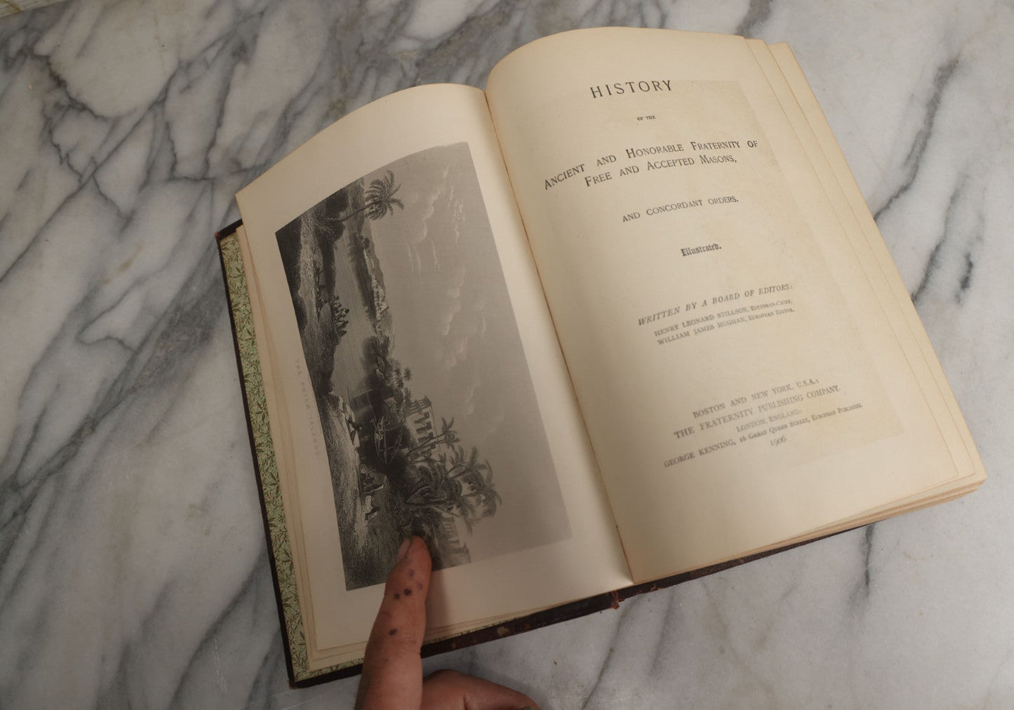 Lot 137 - "History Of Freemasonry And Concordant Orders" Antique Illustrated Fraternal History Book Written By A Board Of Editors, Henry Leonard Stillson, Editor In Chief, The Fraternity Publishing Company, 1906