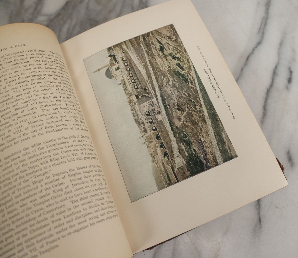 Lot 137 - "History Of Freemasonry And Concordant Orders" Antique Illustrated Fraternal History Book Written By A Board Of Editors, Henry Leonard Stillson, Editor In Chief, The Fraternity Publishing Company, 1906