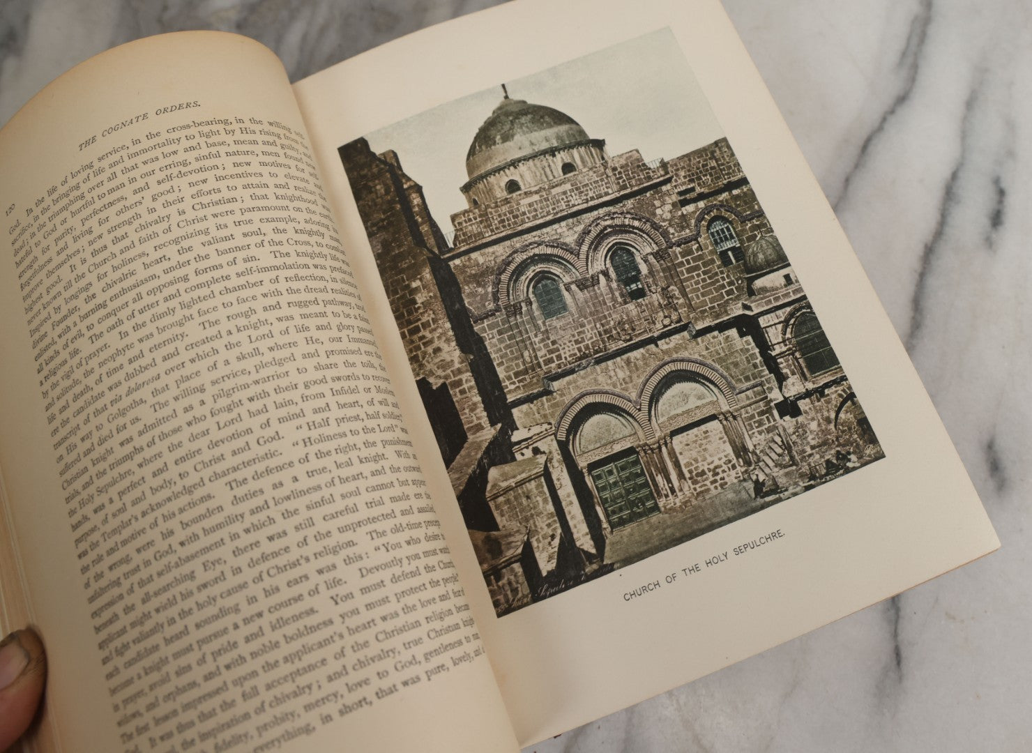 Lot 137 - "History Of Freemasonry And Concordant Orders" Antique Illustrated Fraternal History Book Written By A Board Of Editors, Henry Leonard Stillson, Editor In Chief, The Fraternity Publishing Company, 1906