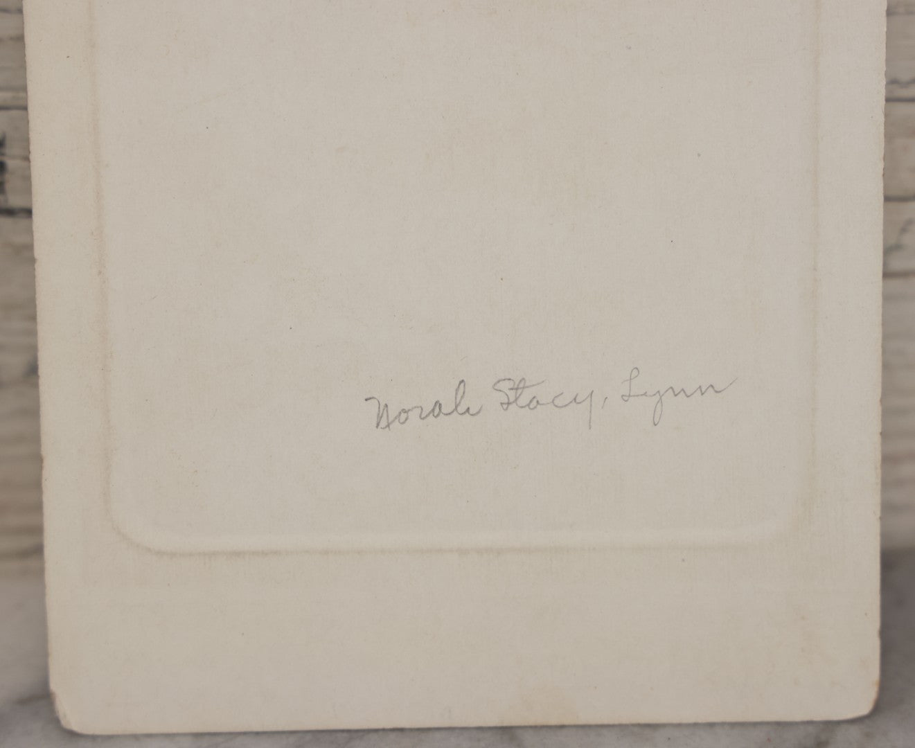 Lot 094 - Antique Cabinet Card Photograph Of Matriarch And Her Family And A Very Well Behaved Dog, Identified On Verso As Norah Stacy Lynn, J.R. Perkins, Photographer, Milford, New Hampshire