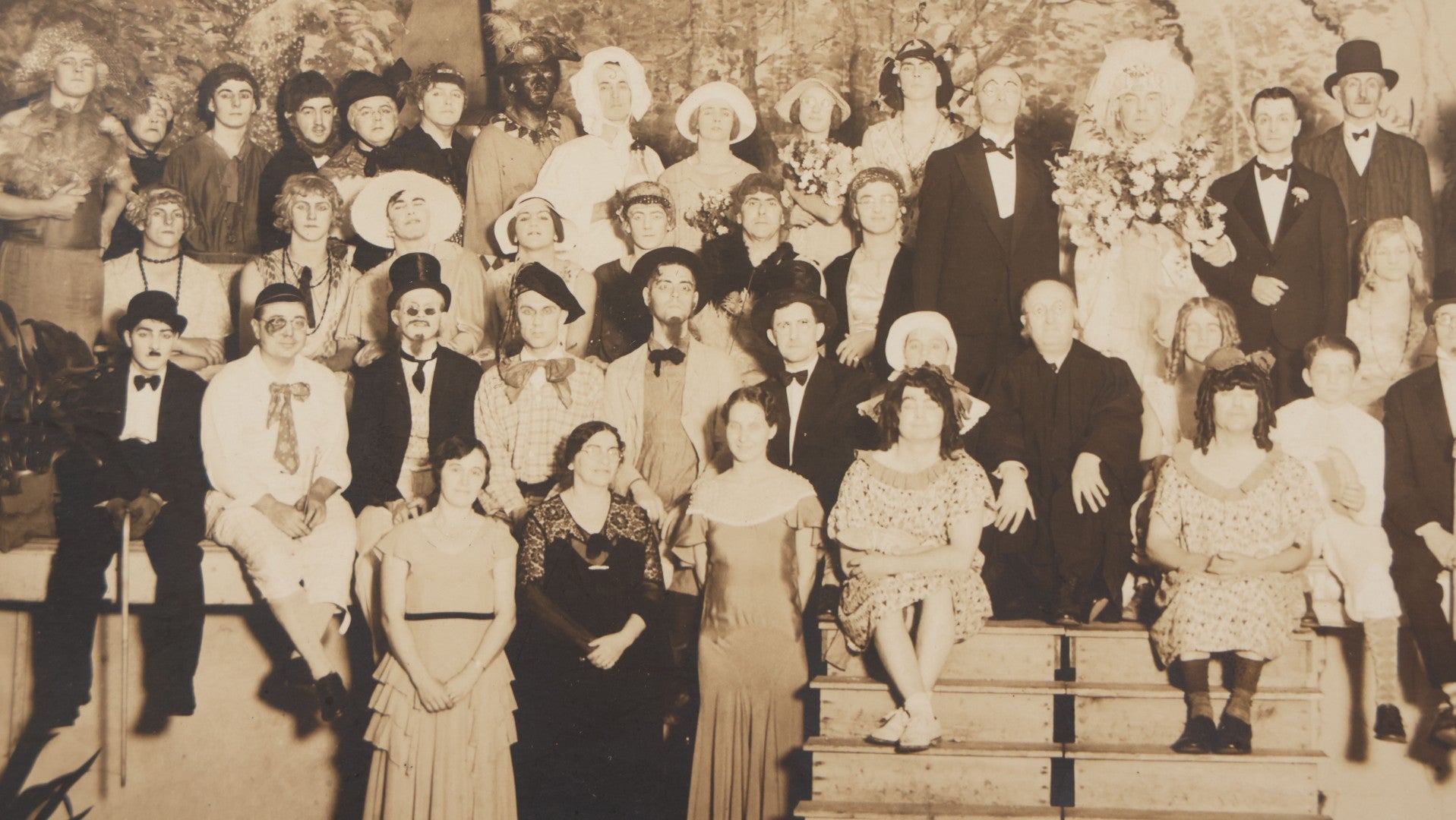 Lot 111 - Antique Boarded Photograph Of Full Cast Of A Stage Play Posing On Set, All Rows - Men And Women - Performed By Men In Costume, Pomeroy's, Photographers, Reading, Pennsylvania
