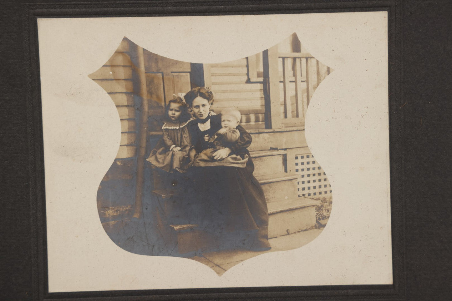 Lot 117 - Antique Boarded Photograph Of Mrs. Maud O Hicks, Daughter Of J.Y. Moyer, Posing With Two Children, With Printed Shield Mat