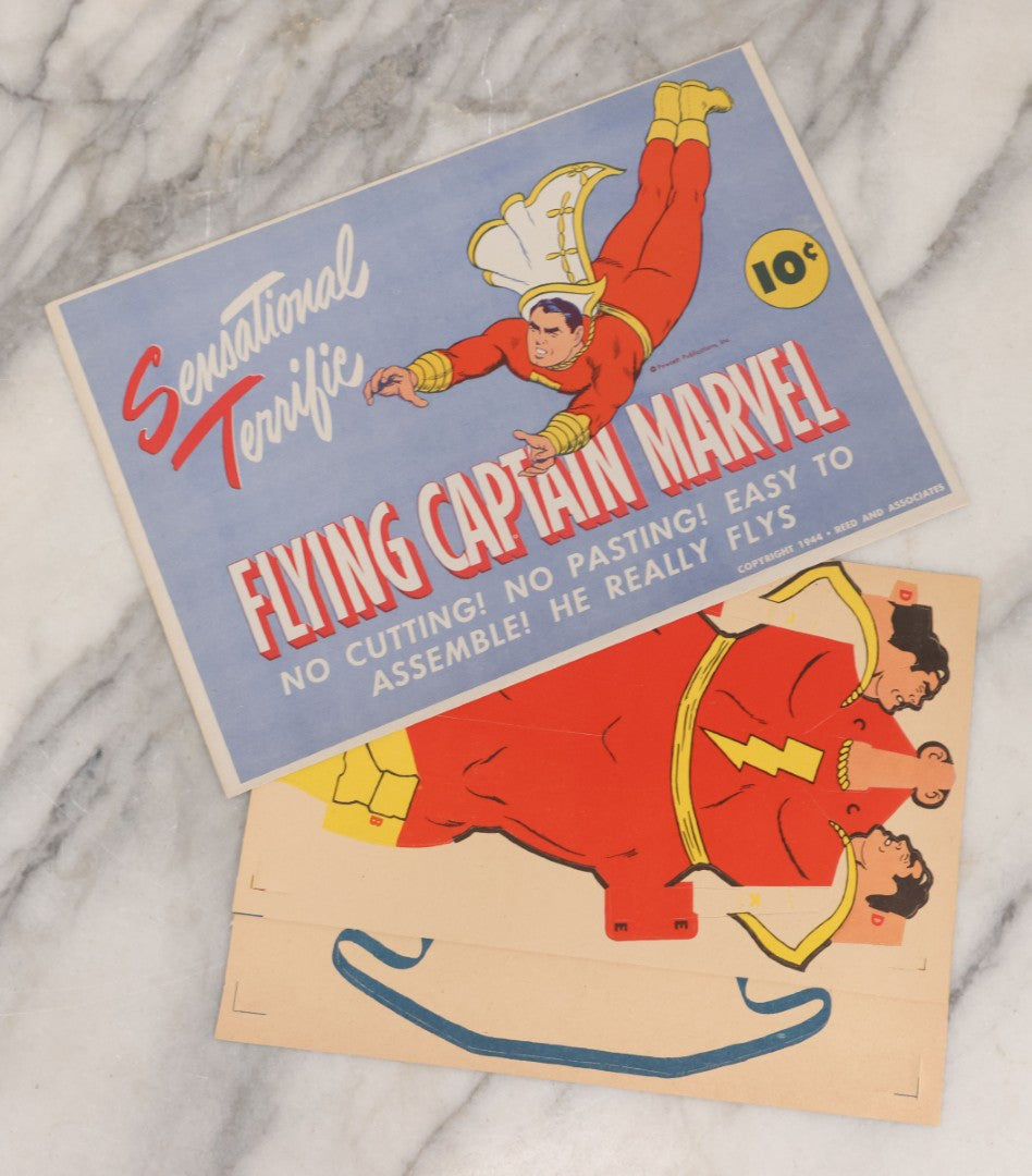 Lot 091 - Vintage Flying Captain Marvel 