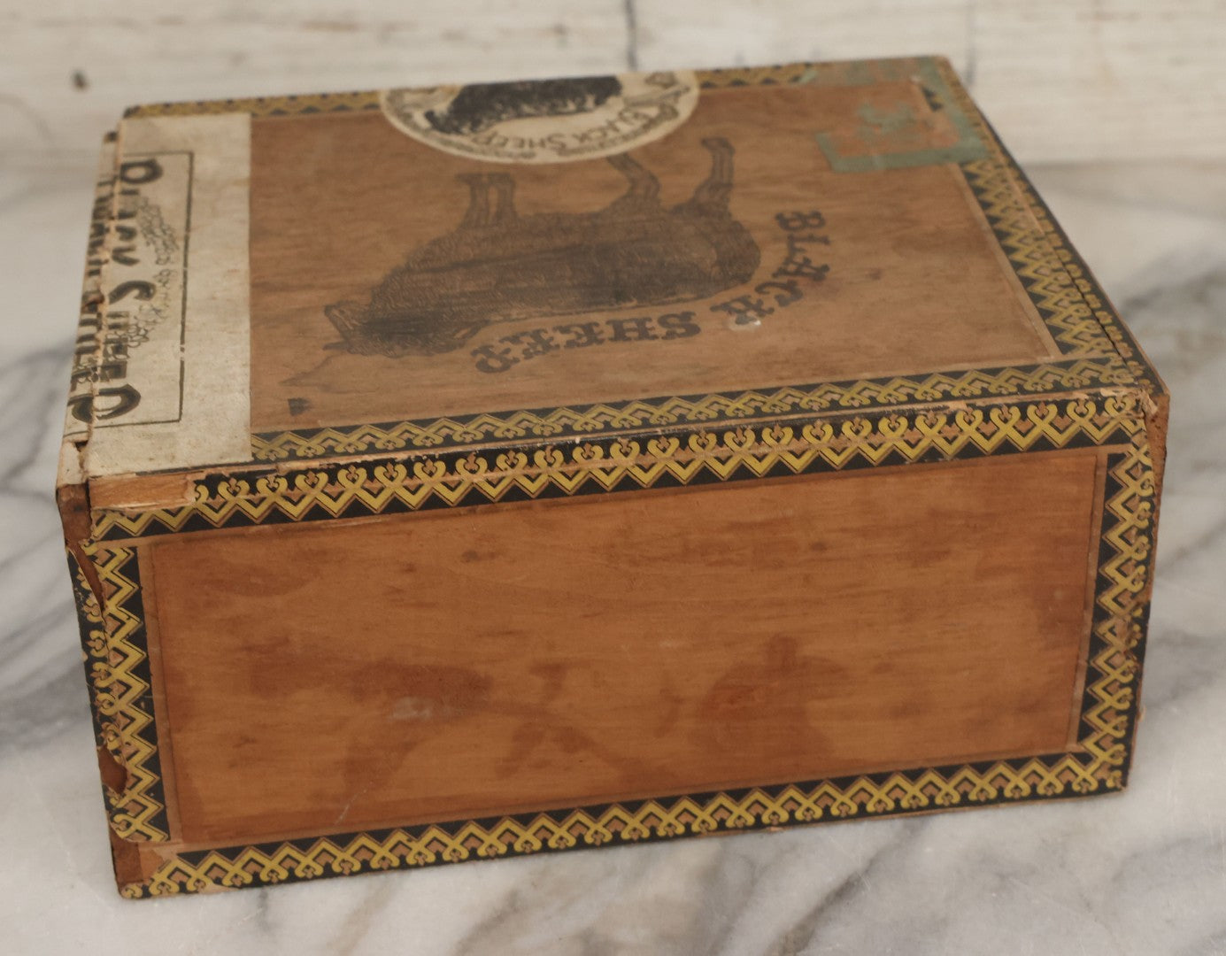 Lot 117 - Antique Wooden Cigar Box For "Black Sheep" Cigars, Distributed By Tichenor Cigar Co., Inc., With Lithographed Interior And Exterior Labels With Black Sheep Graphics