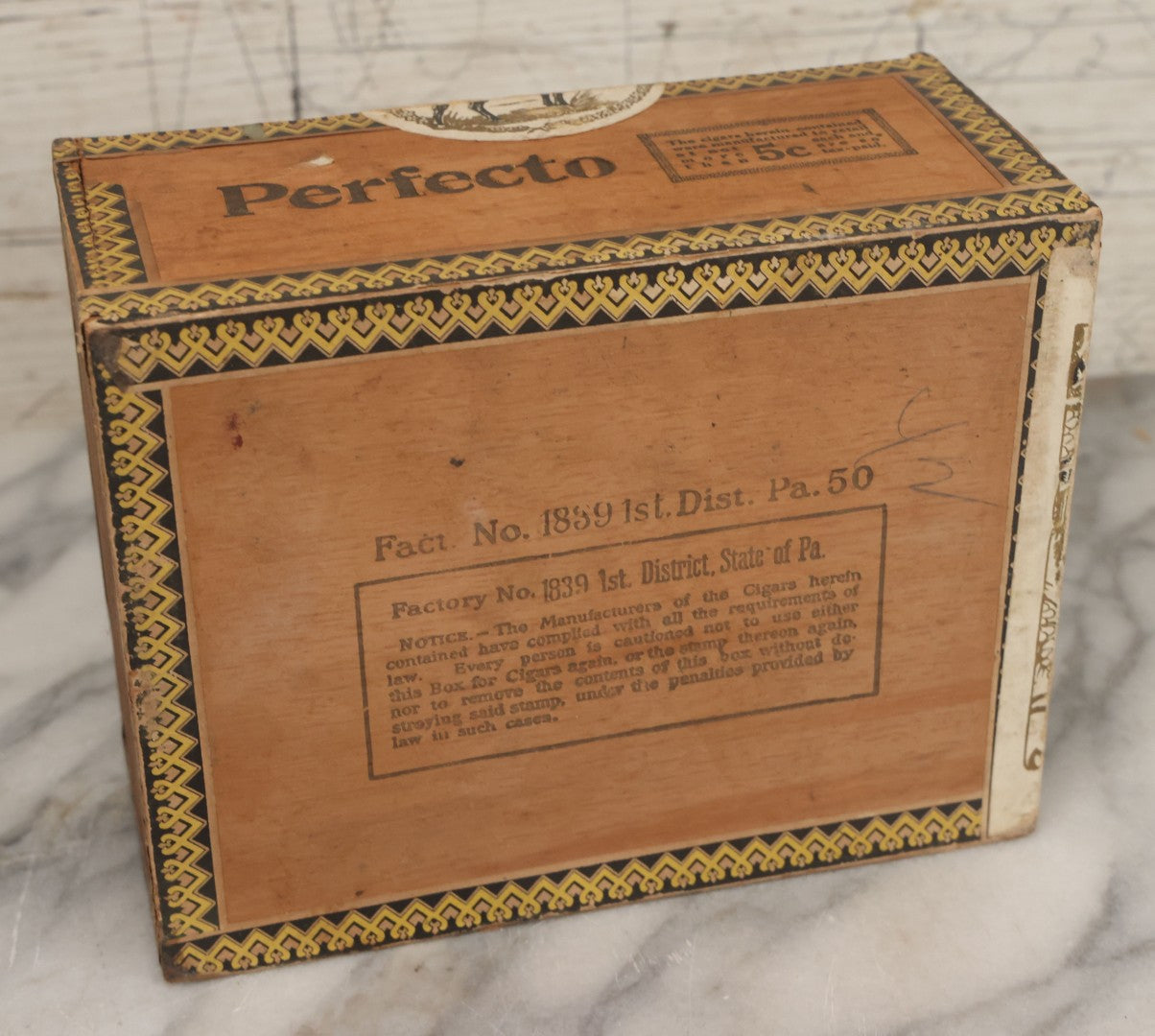 Lot 117 - Antique Wooden Cigar Box For "Black Sheep" Cigars, Distributed By Tichenor Cigar Co., Inc., With Lithographed Interior And Exterior Labels With Black Sheep Graphics