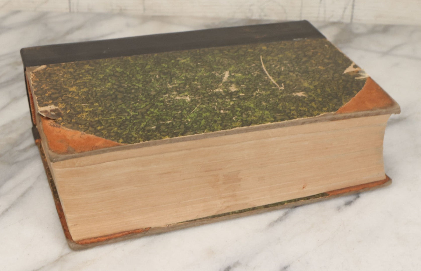 Lot 155 - "The History Of The Civil War In The United States: Its Cause, Origin, Progress And Conclusion" Antique Book By Samuel M. Schmucker, Illustrated With 150+ Portraits Of Generals, Battle Scenes, Maps, Etc., Jones Brothers & Co. Publishers, 1865