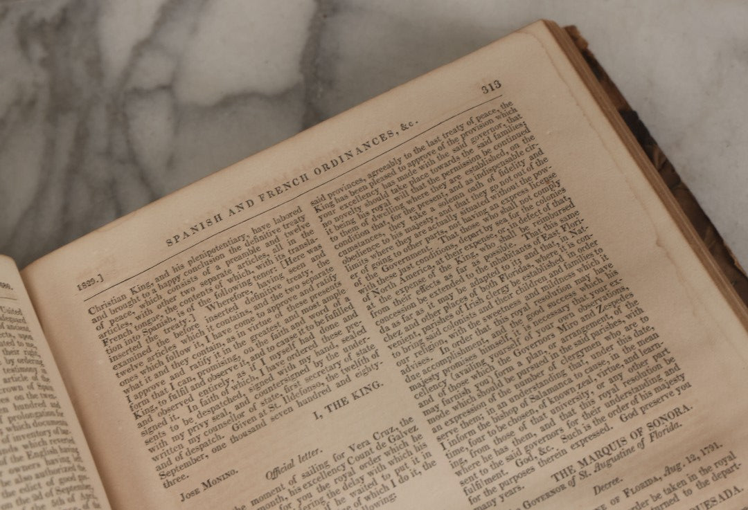 Lot 164 - "Documents, Legislative And Executive, [...] In Relation To The Public Lands" Early American Congressional Reference Volume Edited By Walter Lowrie, Secretary Of The Senate, Duff Green, Printer, Washington, 1834, Note Cover Mostly Detached