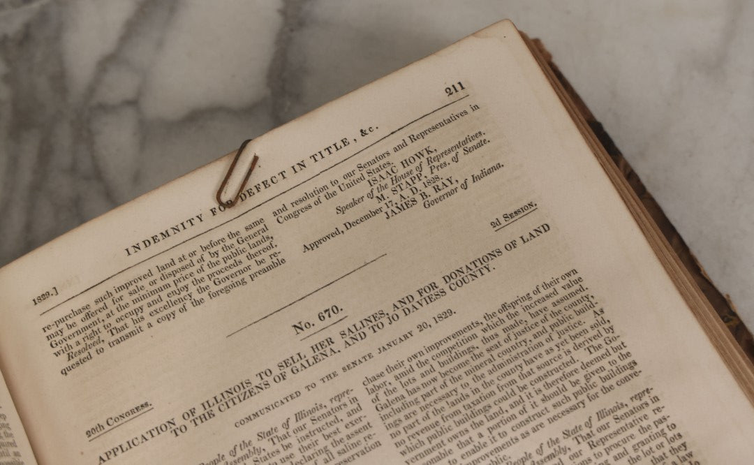 Lot 164 - "Documents, Legislative And Executive, [...] In Relation To The Public Lands" Early American Congressional Reference Volume Edited By Walter Lowrie, Secretary Of The Senate, Duff Green, Printer, Washington, 1834, Note Cover Mostly Detached