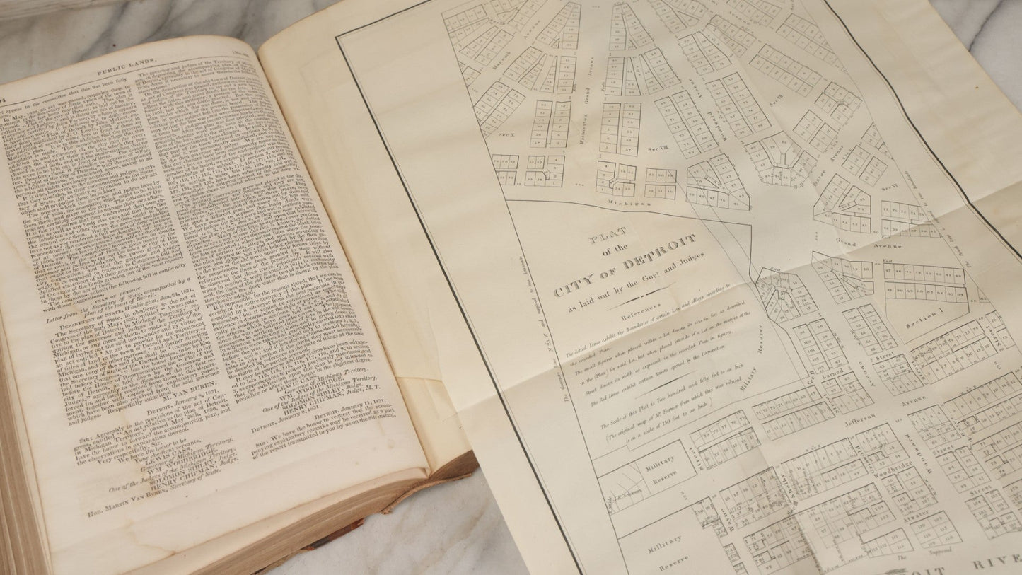 Lot 164 - "Documents, Legislative And Executive, [...] In Relation To The Public Lands" Early American Congressional Reference Volume Edited By Walter Lowrie, Secretary Of The Senate, Duff Green, Printer, Washington, 1834, Note Cover Mostly Detached