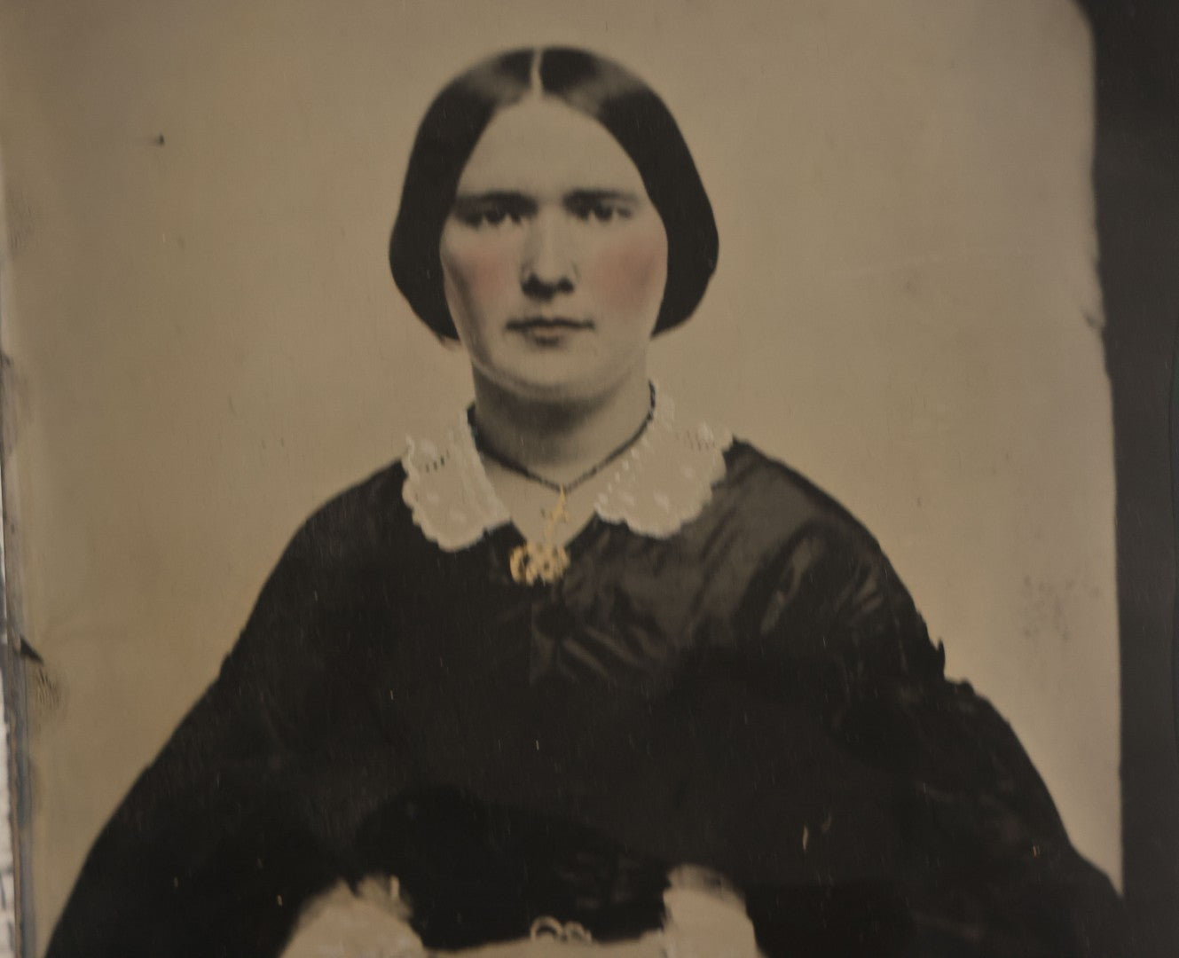 Lot 171 - Antique Full Plate Tintype Photograph Of A Young Woman With Center Parted Hair, Folded Hands, Gold Tinted Cross, Ring, Jewelry, White Painted Details