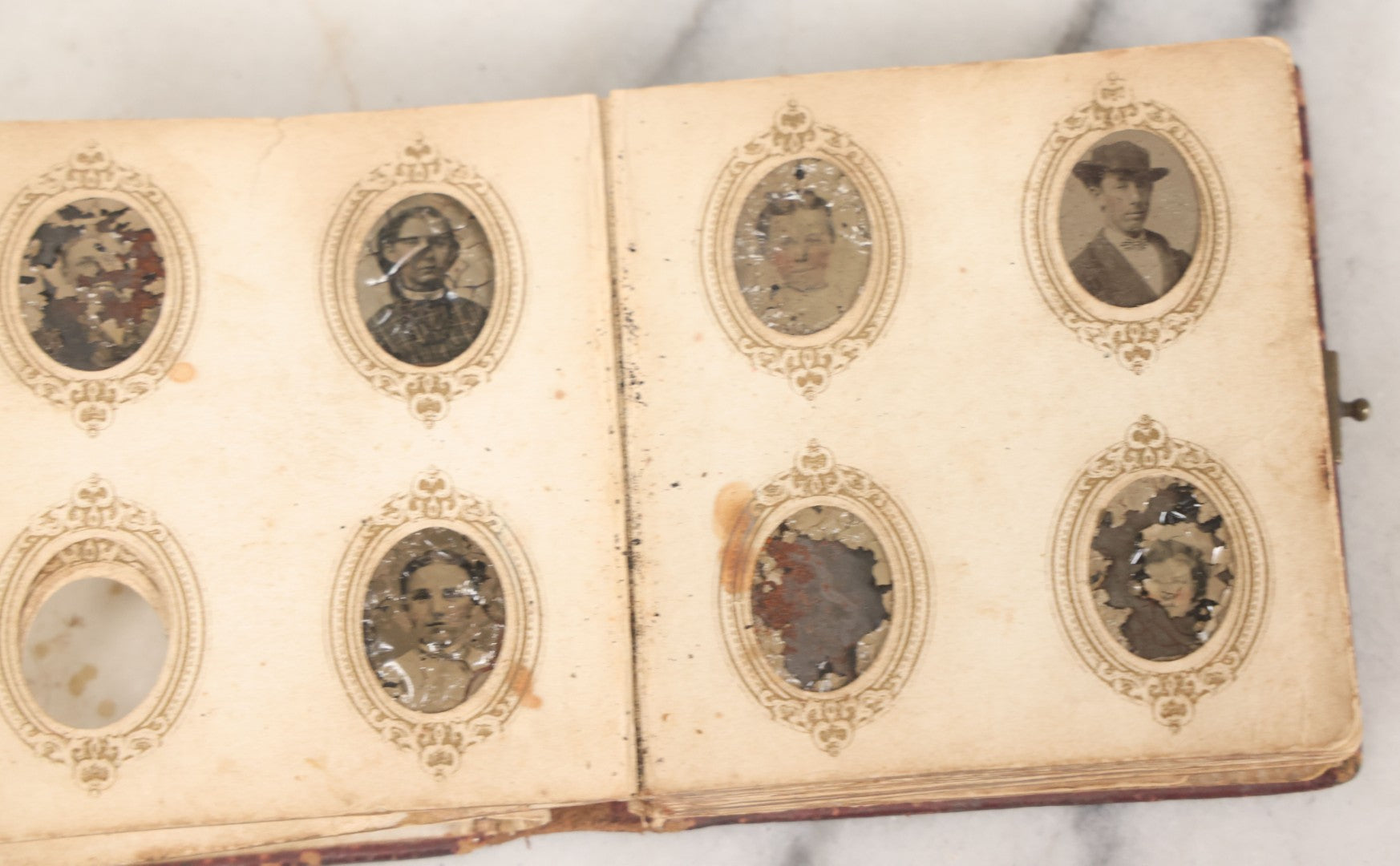 Lot 173 - Antique Poor Salvage Condition Gem Tintype Album, With Many Rusted, Worn, Totally Lost Tintype Photographs, Likely Was Water Damaged, As Found
