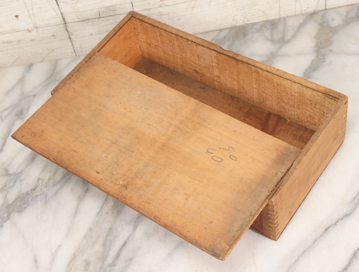 Lot 106 - Antique Wooden Candy Box For New England Confectionery Co. Lozenges, Manufactured At Chase & Co., Factory, With Label Printed On Crate, Slide Out Lid