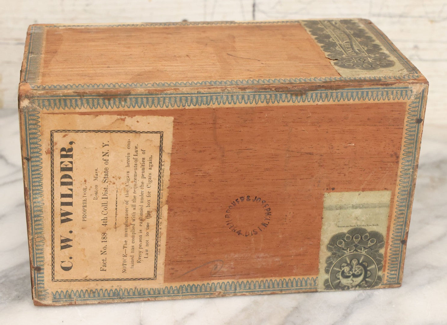 Lot 110 - Antique Wooden Cigar Box For "Lookout" Cigars, Sold By C.W. Wilder, Boston, Massachusetts, With Lithographed Interior And Exterior Labels With Fox Graphics, Label Dated 1873, By F. Heppenheimer