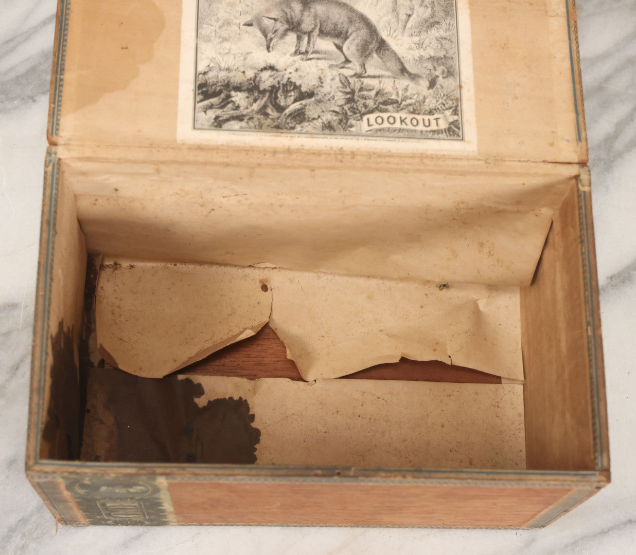 Lot 110 - Antique Wooden Cigar Box For "Lookout" Cigars, Sold By C.W. Wilder, Boston, Massachusetts, With Lithographed Interior And Exterior Labels With Fox Graphics, Label Dated 1873, By F. Heppenheimer