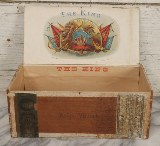 Lot 112 - Antique Wooden Cigar Box For "The King" Cigars, With Lithographed Interior And Exterior Labels With Lion And Crown Graphics, Lithographed By F. Heppenheimer's Sons, New York