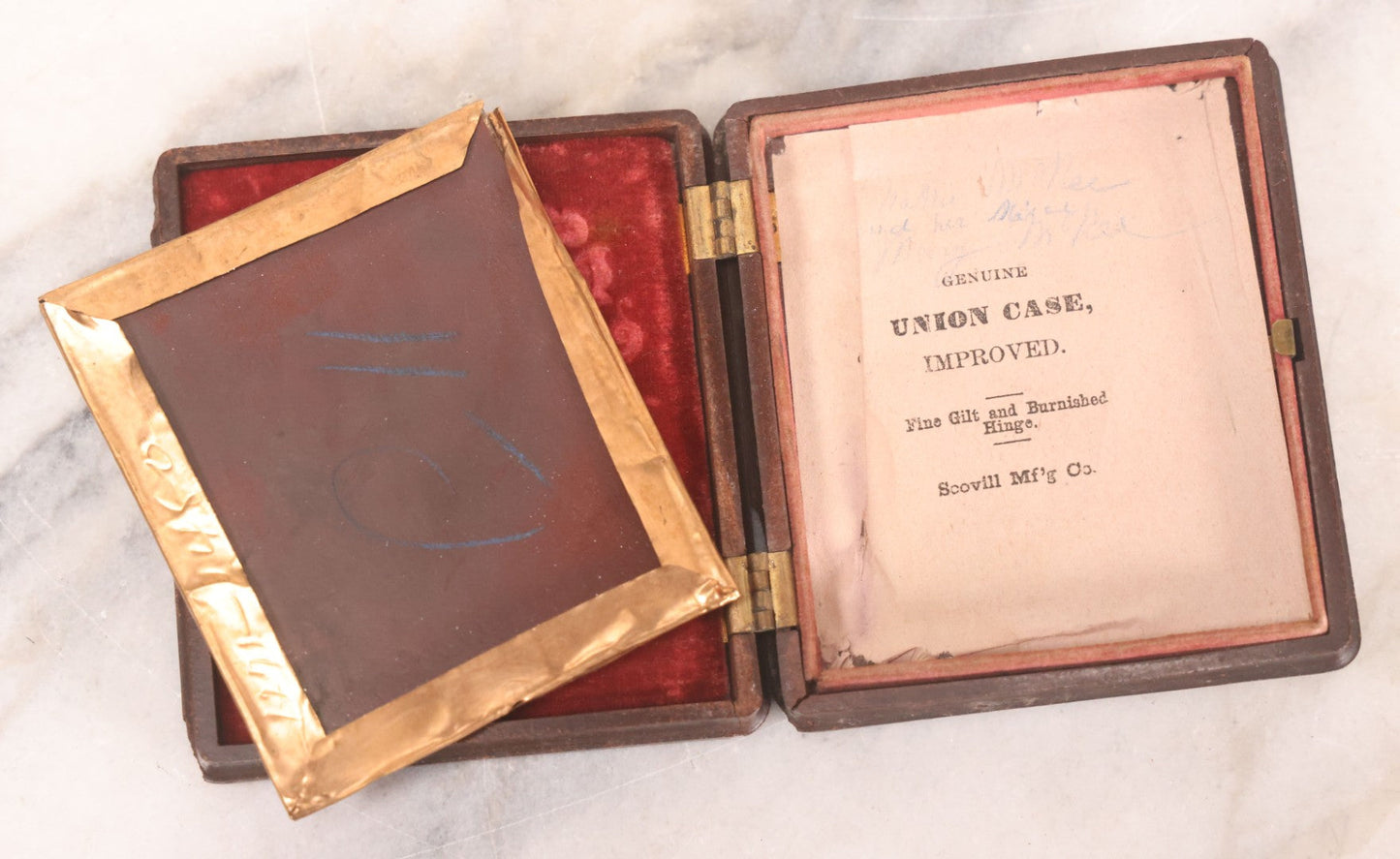 Lot 079 - Antique 1/6th Plate Tintype Photograph Of Two Young Women In Thermoplastic Genuine Union Case, Manufactured By Scovill Manufacturing Co., With Illegible Identification On Case Paper