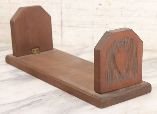 Lot 031 - Antique Carved Wooden Folk Art Folding Bookstand With Arrowhead Motif And Brass Hinges