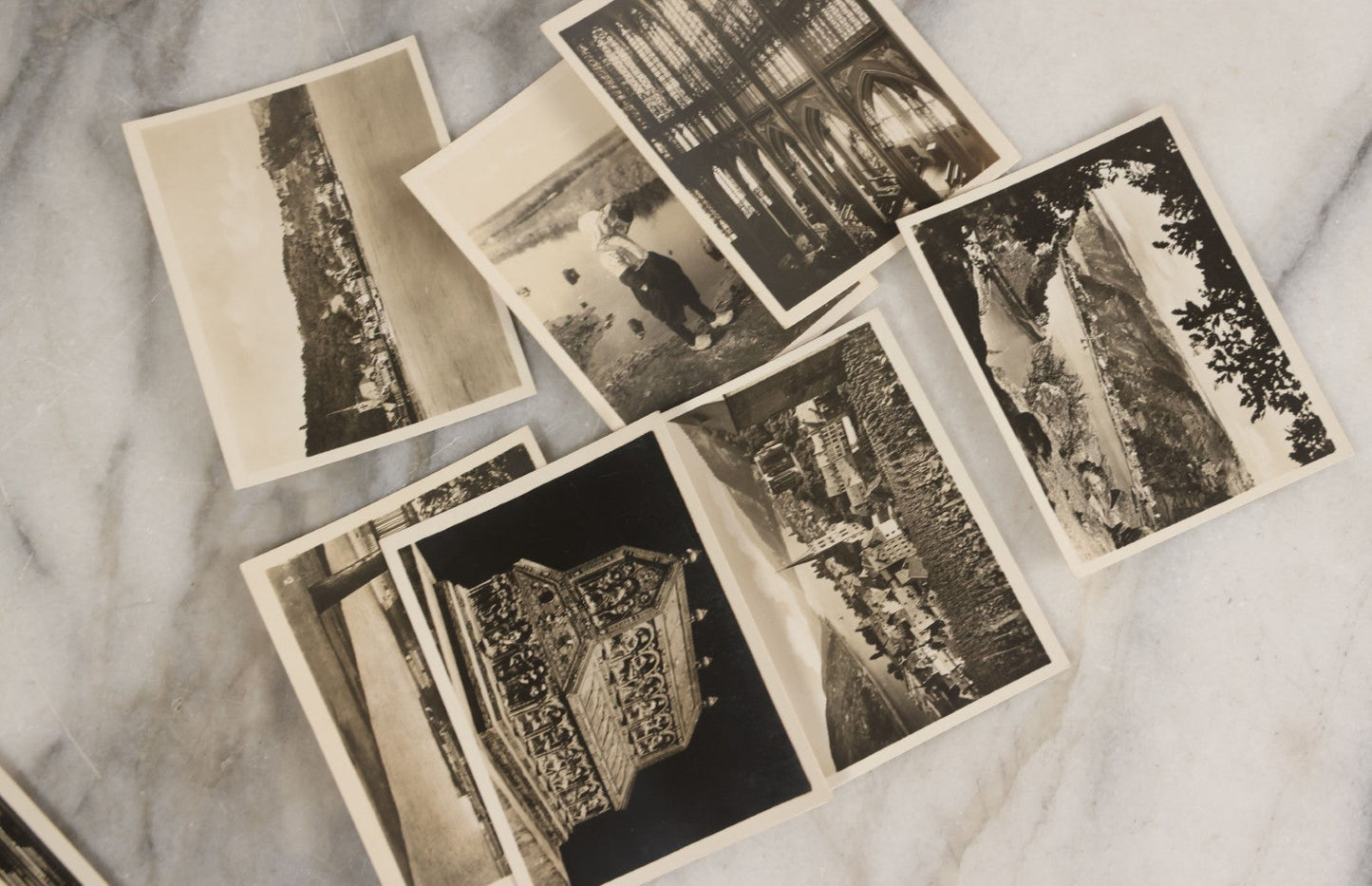 Lot 089 - Grouping Of 32 Souvenir Black And White Photographs From Europe, Including Cathedrals, Bridges, Architecture And More