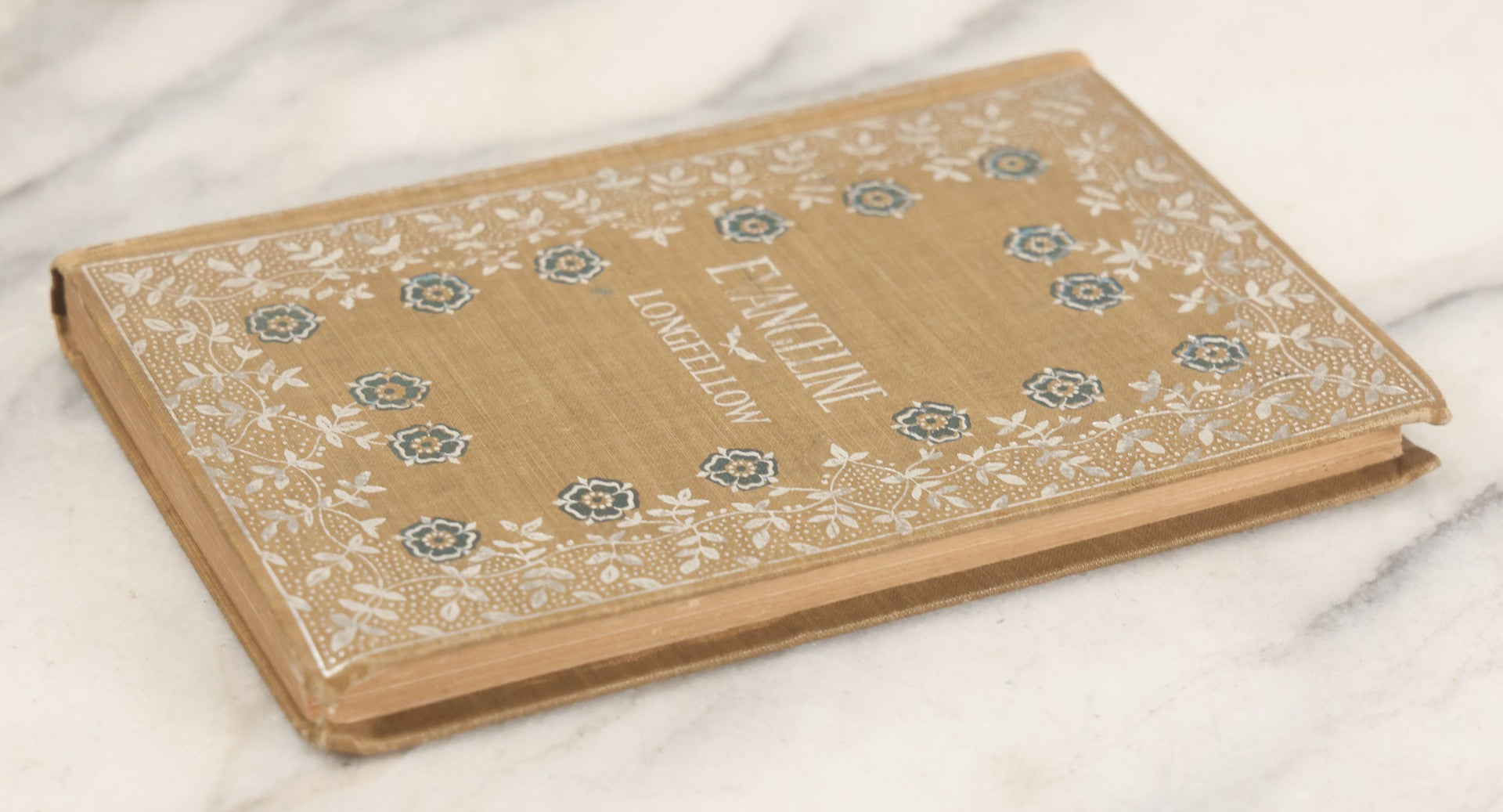 Lot 109 - "Evangeline: A Tale Of Acadie" Antique Poetry Book By Henry Wadsworth Longfellow, Illustrated, H.M. Caldwell Company, Publisher, New York, Circa 1900