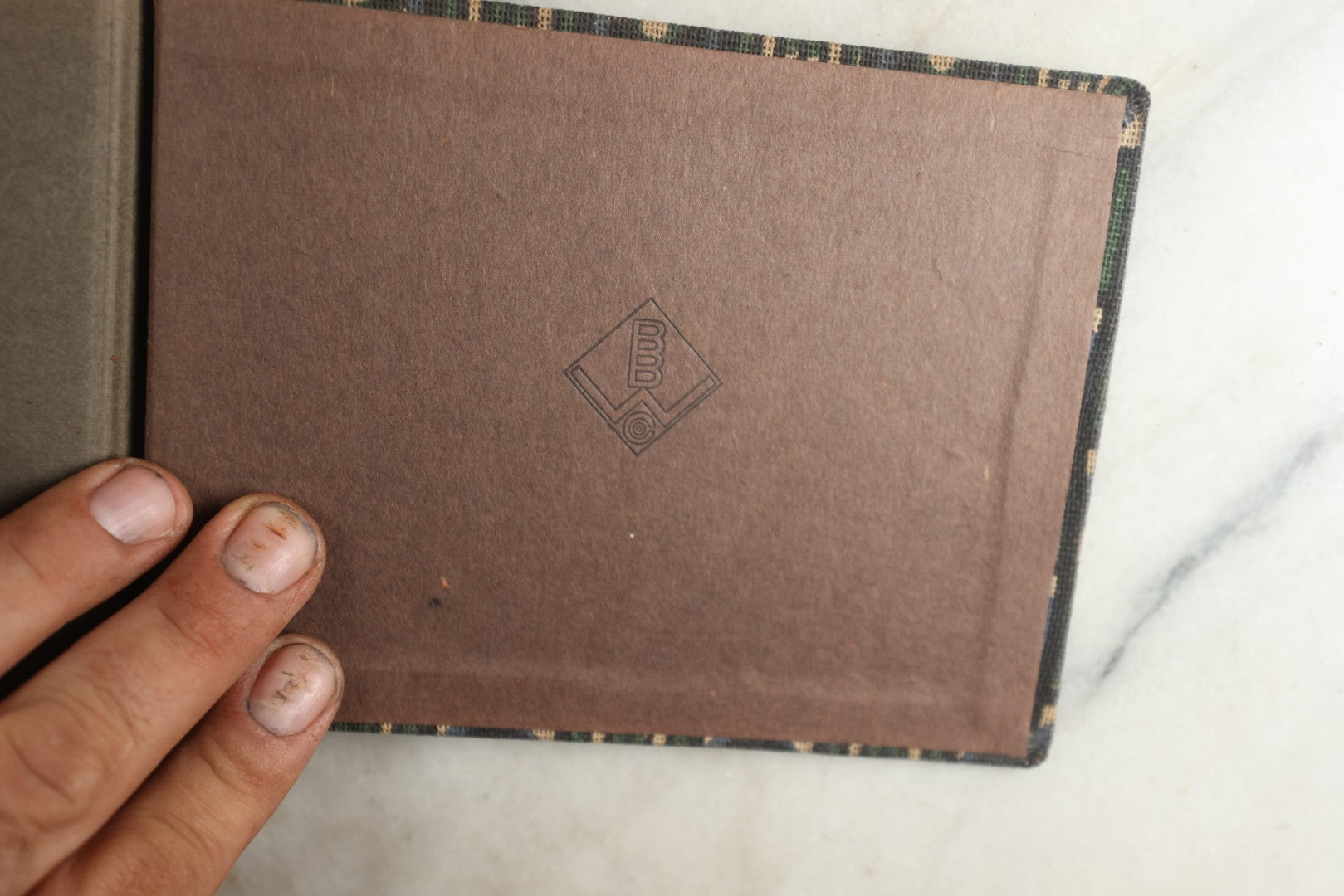 Lot 113 - Antique Snapshot Photo Album With Cloth Cover, Containing Approximately 75 Photographs With Captions, Mostly Of Travel, Including To Sea Travel, Locations In Asia, Sail Boats In Suez Canal, Singapore, Hong Kong, And More, Circa 1920s